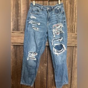 American Eagle Size 10 Mom Straight Jean Distressed with plaid patches